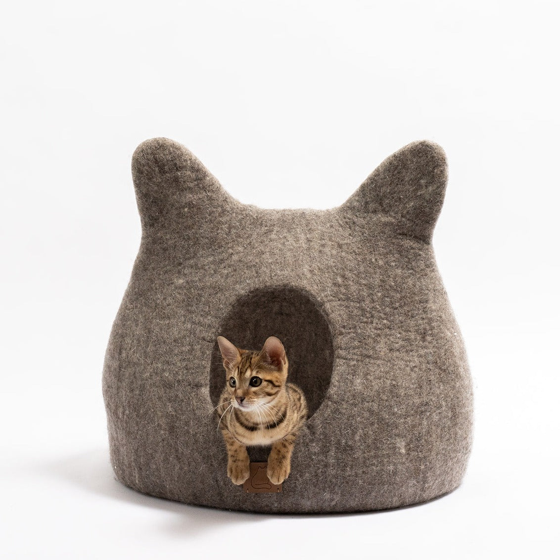 Whimsical Cat Ear Cave Bed - Felted Wool Hideout for Playful Kitties -